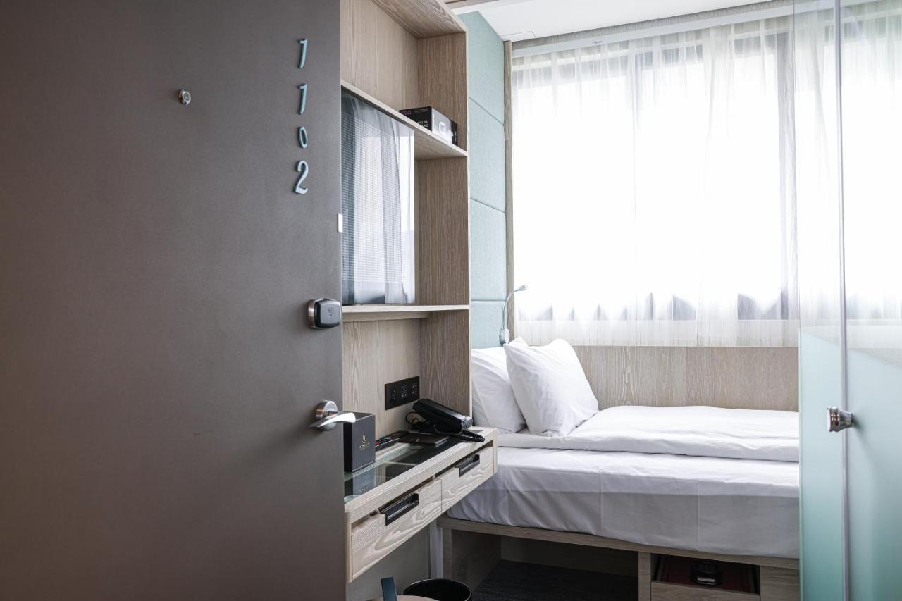 Royal Jade Boutique Hotel Taipei Luaran gambar